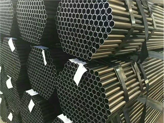 Sejuk dilancarkan Pusingan Paip Hitam Annealed Untuk Perabot